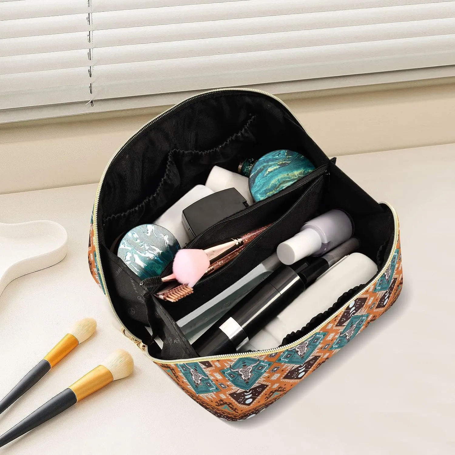 ALAZA Indian Tribal Aztec Geometric Skulls Makeup Bag Travel Cosmetic Bag Portable Zipper Cosmetic Pouch with Handle and Divider for Women Collage Dorm Business Trip