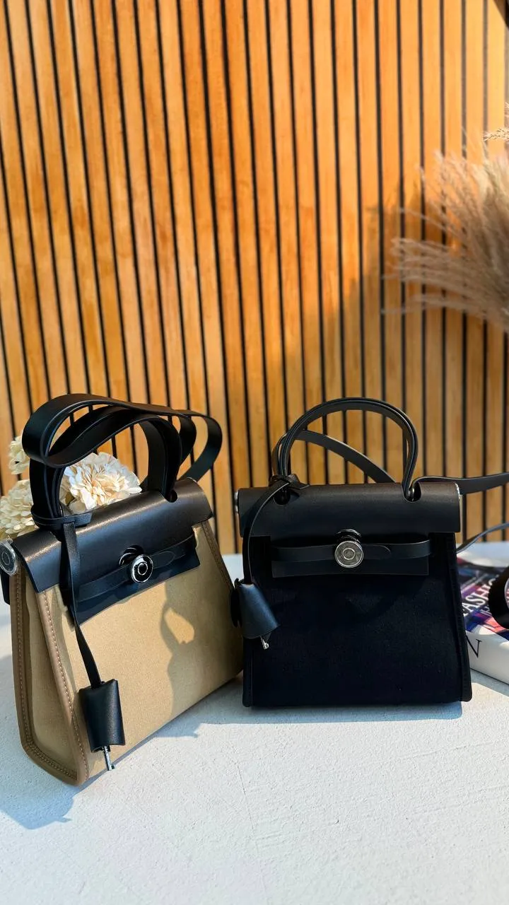 Bag “Chic Métropole” – A Stylish Balance of Leather and Textile