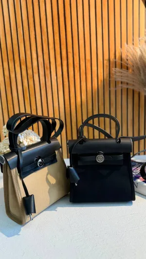 Bag “Chic Métropole” – A Stylish Balance of Leather and Textile