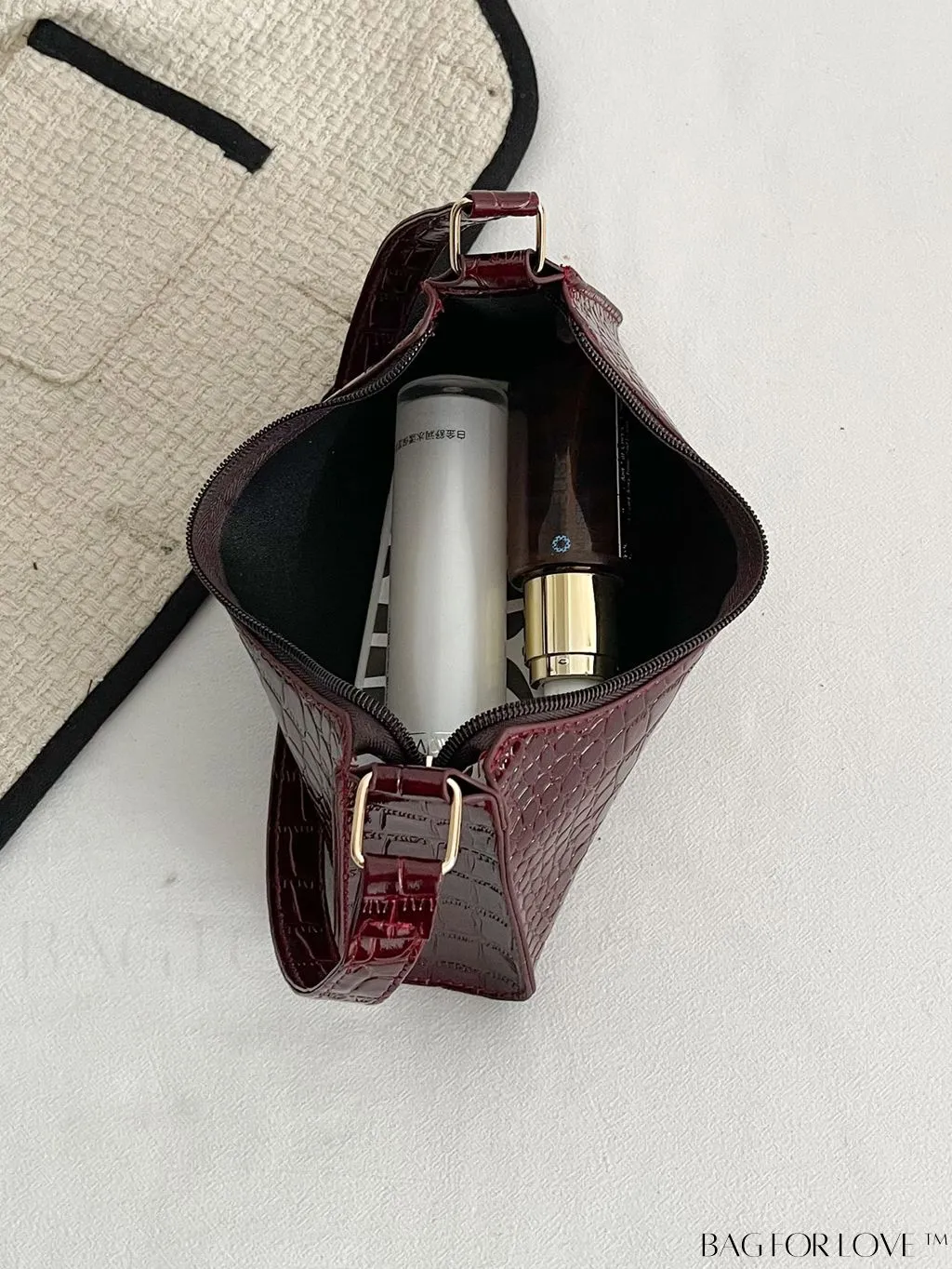 BagForLove - Crocodile-Embossed Khaki Baguette: Sleek and Compact Design
