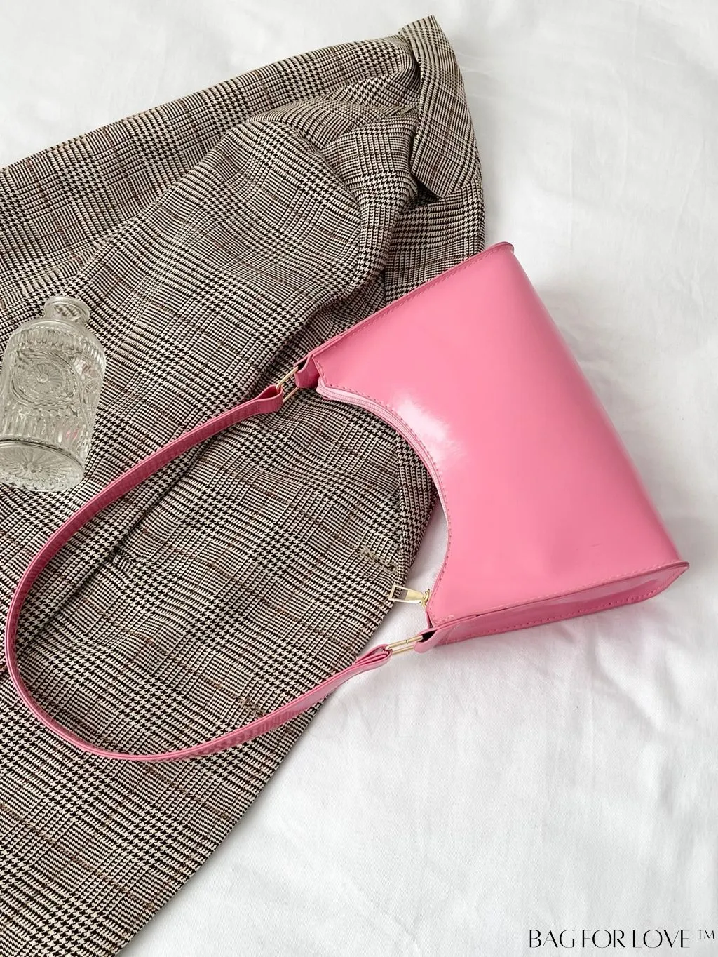 BagForLove - Crocodile-Embossed Khaki Baguette: Sleek and Compact Design