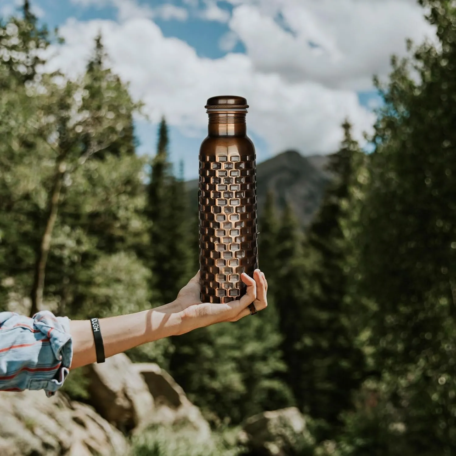 Black Bricks Design Pure Copper Water Bottle for Drinking, Travel, Gym, Office, Hiking, Outdoor Ayurvedic, Leak Proof