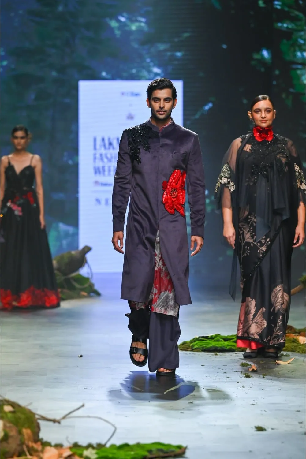 Black Embroidered Sherwani Set