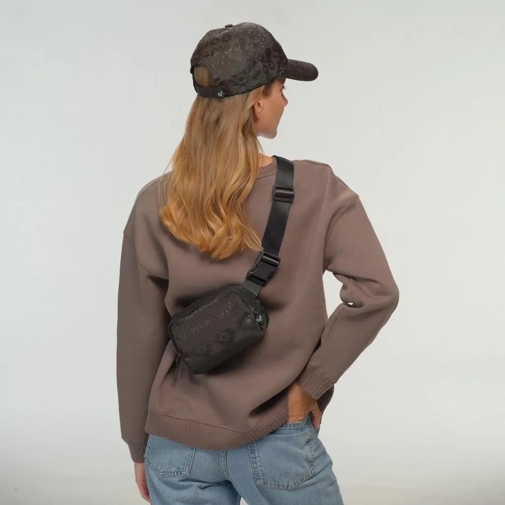 C.C Aztec Patten Belt Bag for Women Fanny Pack Crossbody Bags for Women Fashion Waist Packs with Adjustable Strap Gifts for Women (BGS-3257) (Aztec Pattern - brown)