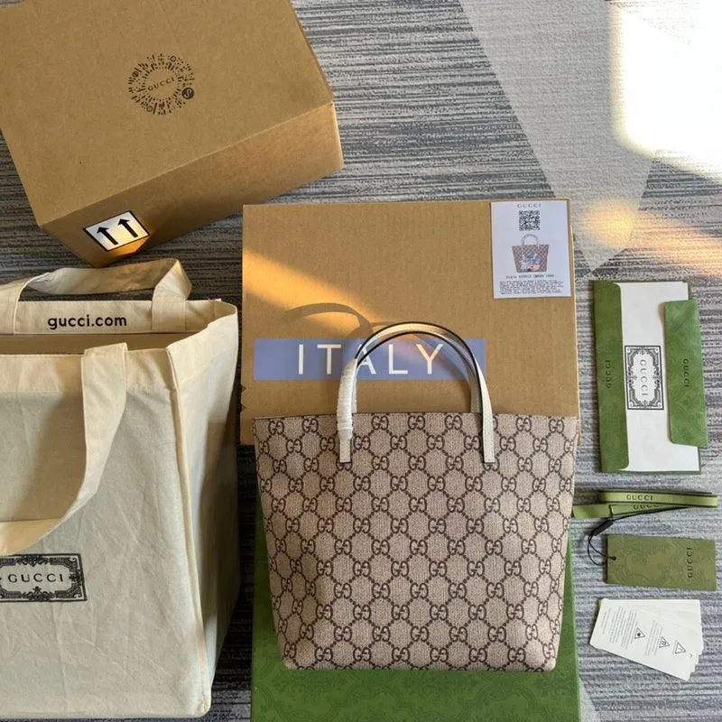 Charm - GG Bags - 1674