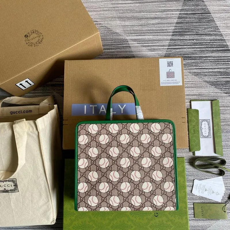 Charm - GG Bags - 1805
