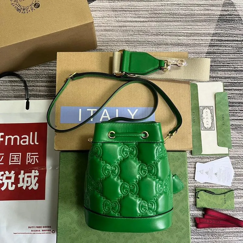 Charm - GG Bags - 882