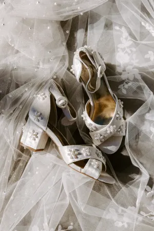 Daisy Heels - Ivory