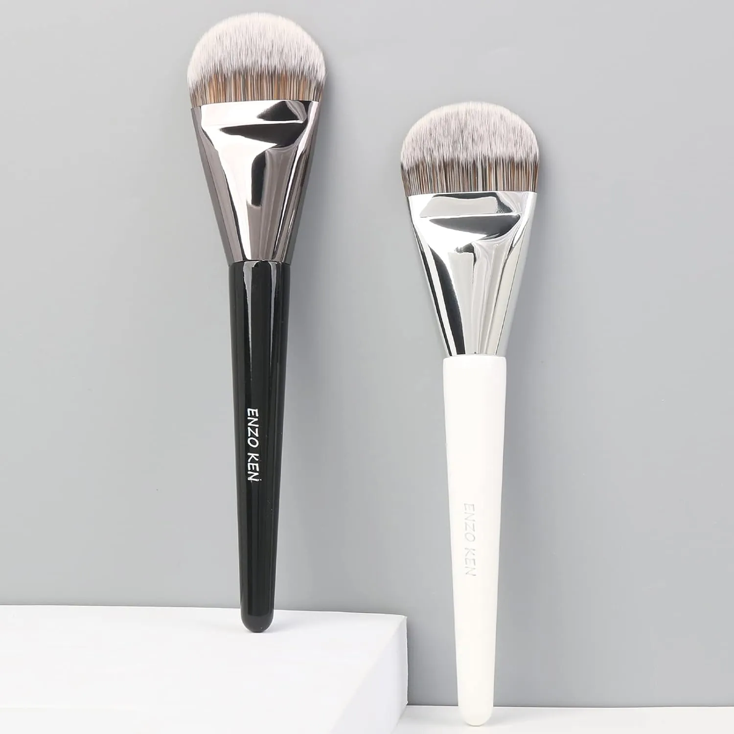 Flat Foundation Brush for Liquid Makeup, Liquid Foundation Brush, Flat Makeup Brush for Foundation, Make up Brushes, Makeup Foundation Brushes. 820 Black
