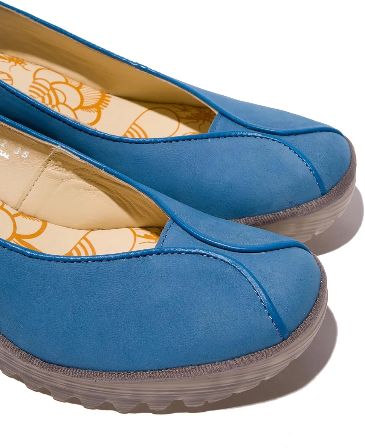FLY London Women's Wedges