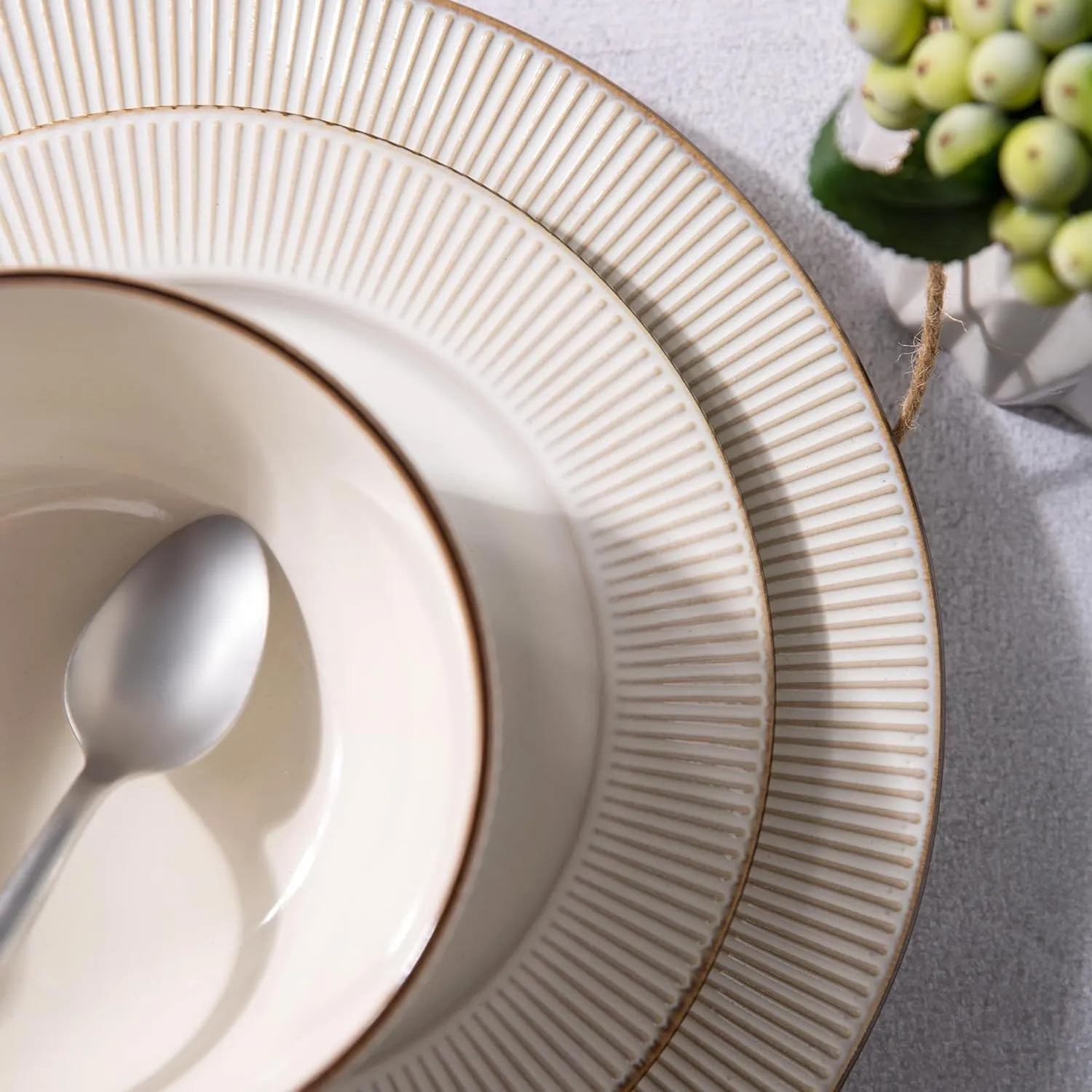 GBHOME Ceramic Dinnerware Sets,18 pcs Embossed Elegant Stoneware Plates and Bowls Sets, Housewarming Wedding Gift | Dishwasher & Microwave Safe | Dishes Set Service for 6