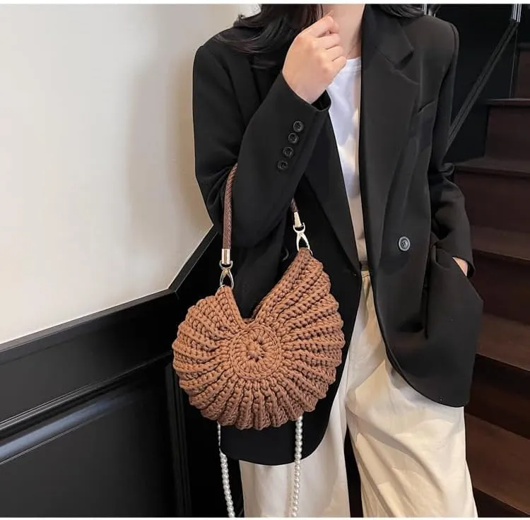 Handwoven Seashell Bag Crochet Shell Purse Summer Beach Tote Bag Pearl Clutch Purse Cute Conch Shoulder Handbag