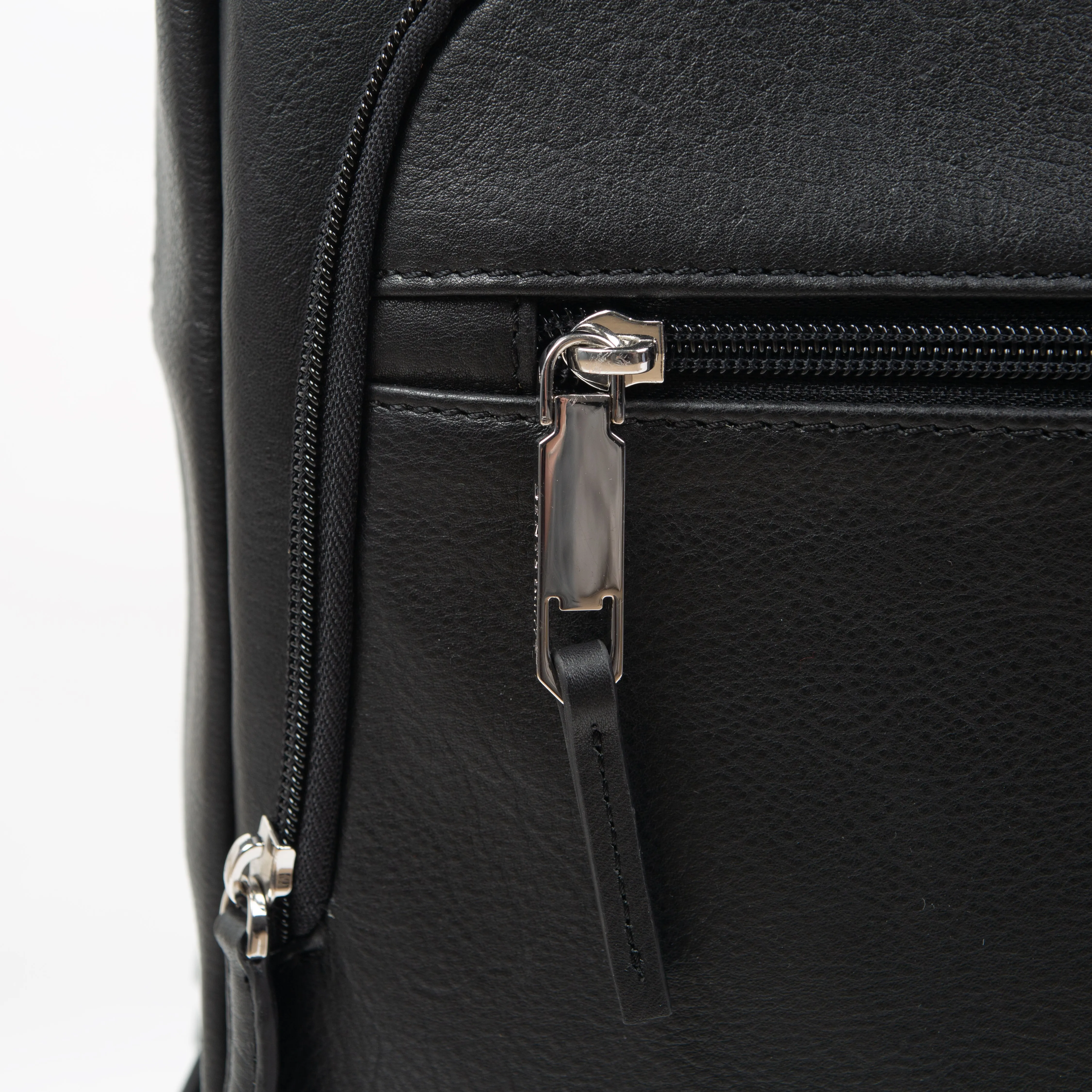 Men's Pebble Grain Leather Backpack