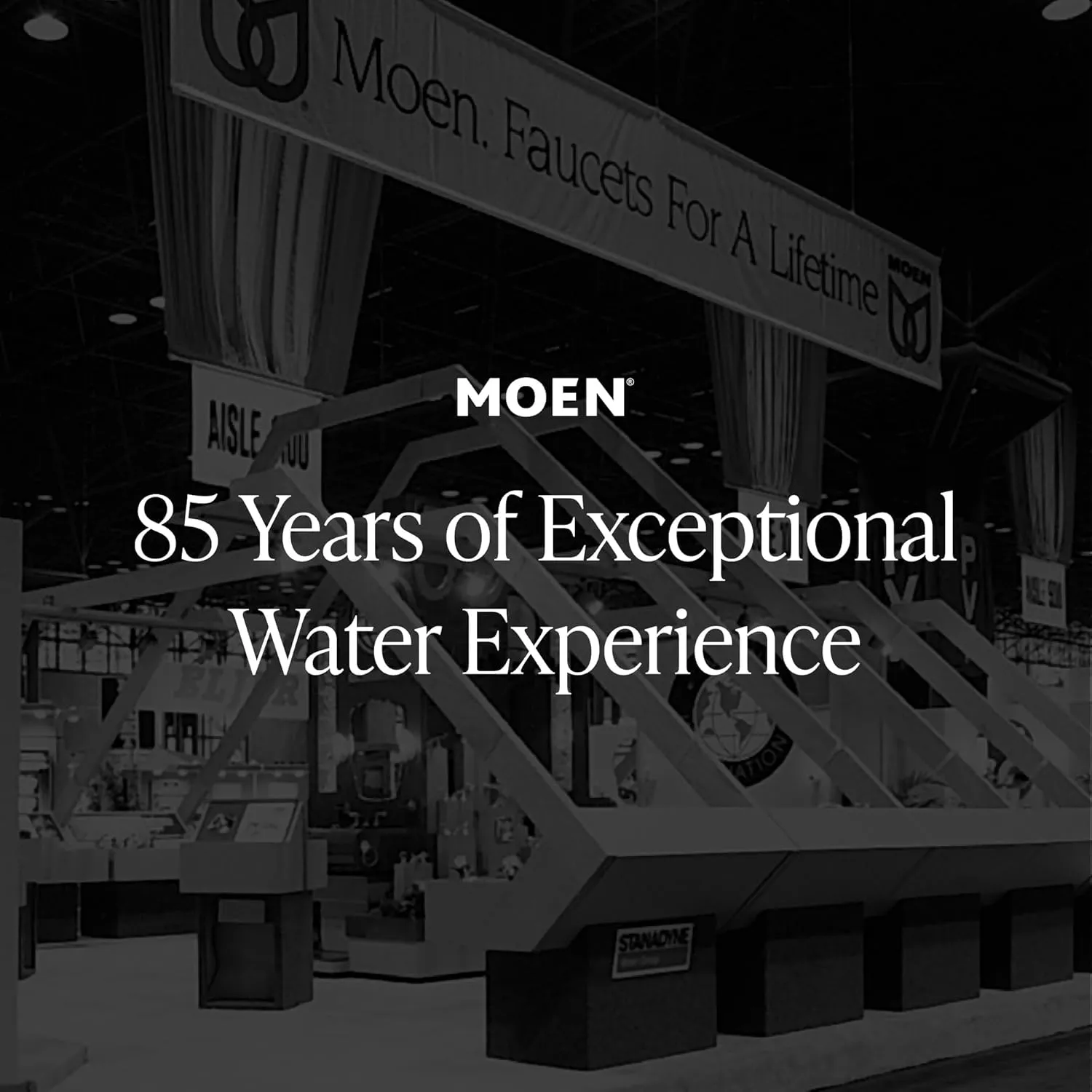 Moen Adler Chrome One-Handle High Arc Kitchen Sink Faucet with Power Clean, Modern Kitchen Faucet with Pull Down Sprayer, 87233