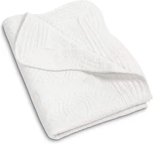 MONOBLANKS Baby Quilt Personlized Monogram Lightweight Embossed Scalloped Throw Blanket Four Seasons (White)