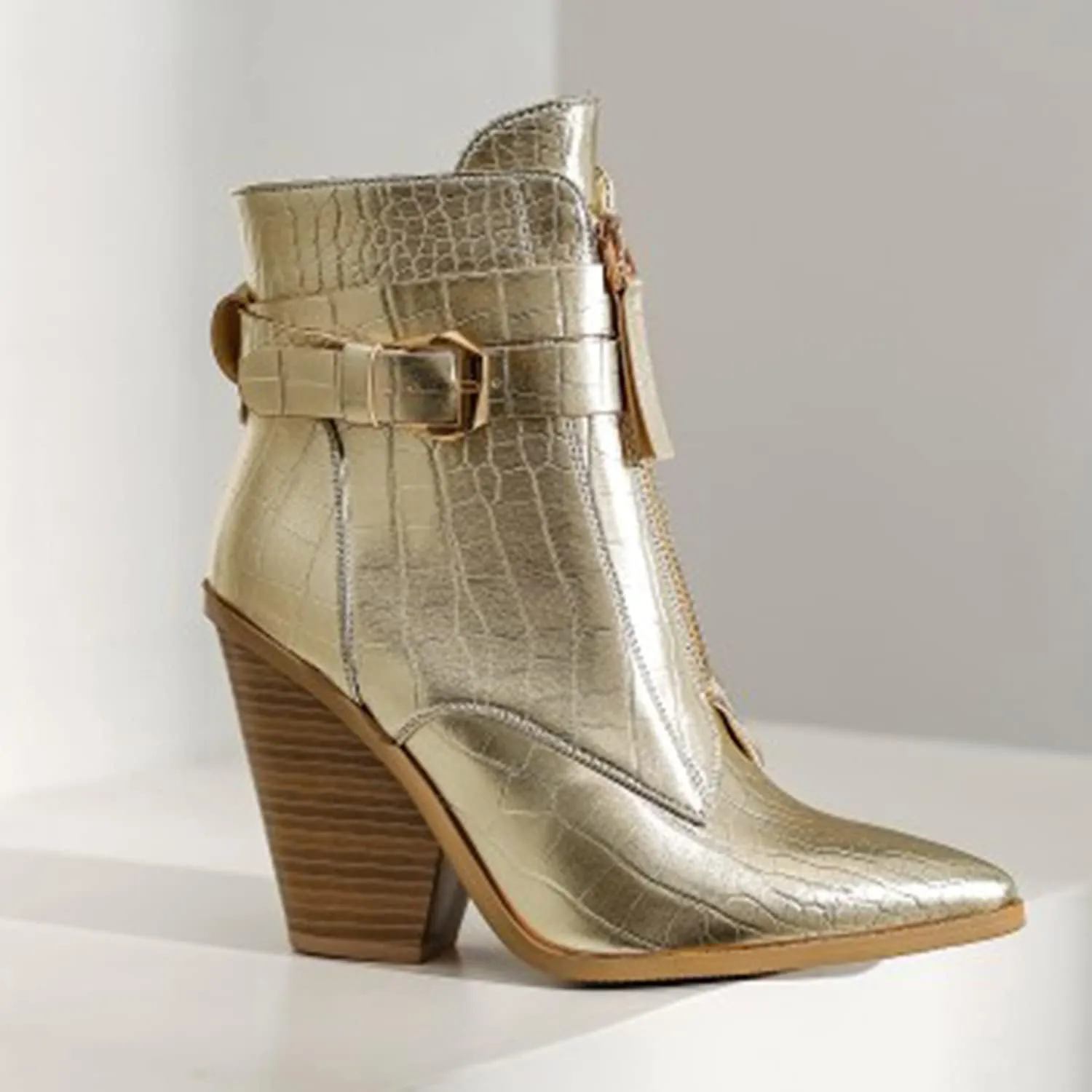 MOOMMO Women Chunky Heel Western Booties Pointed Toe Buckle Strap Crocodile Pattern Front Zipper Ankle Boots Cowboy 4 Inch High Stacked Heel Animal Print Wild Cool Party Club Winter 5-11 M US