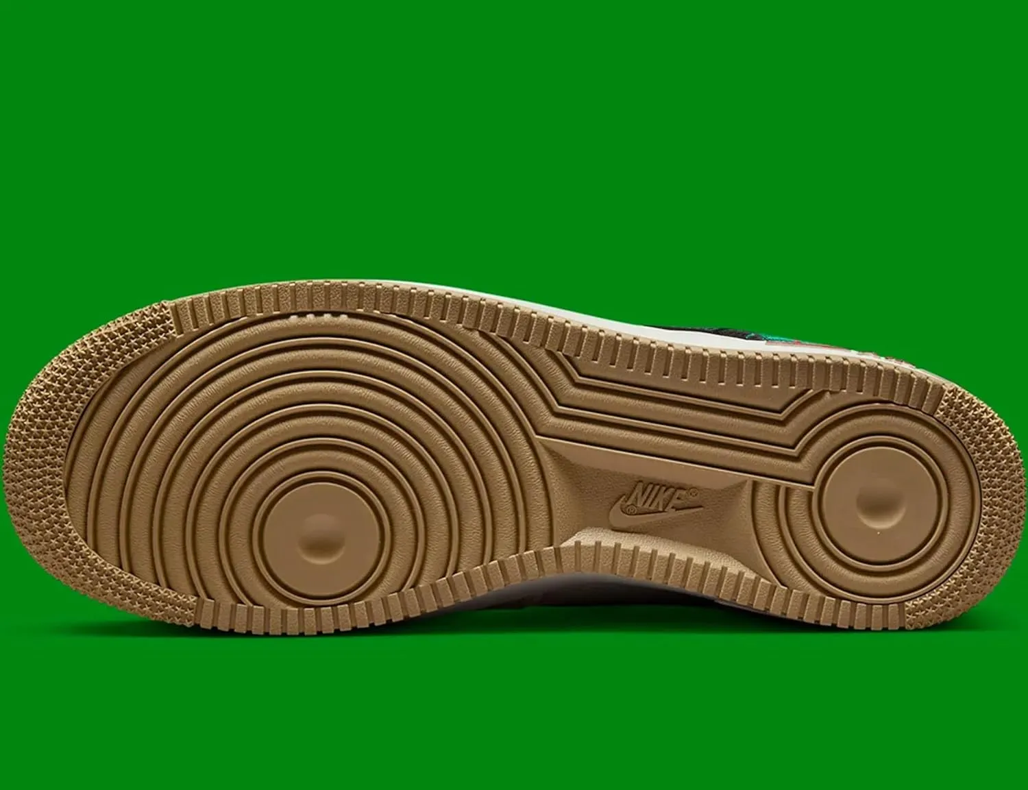 Nike Men's Modern