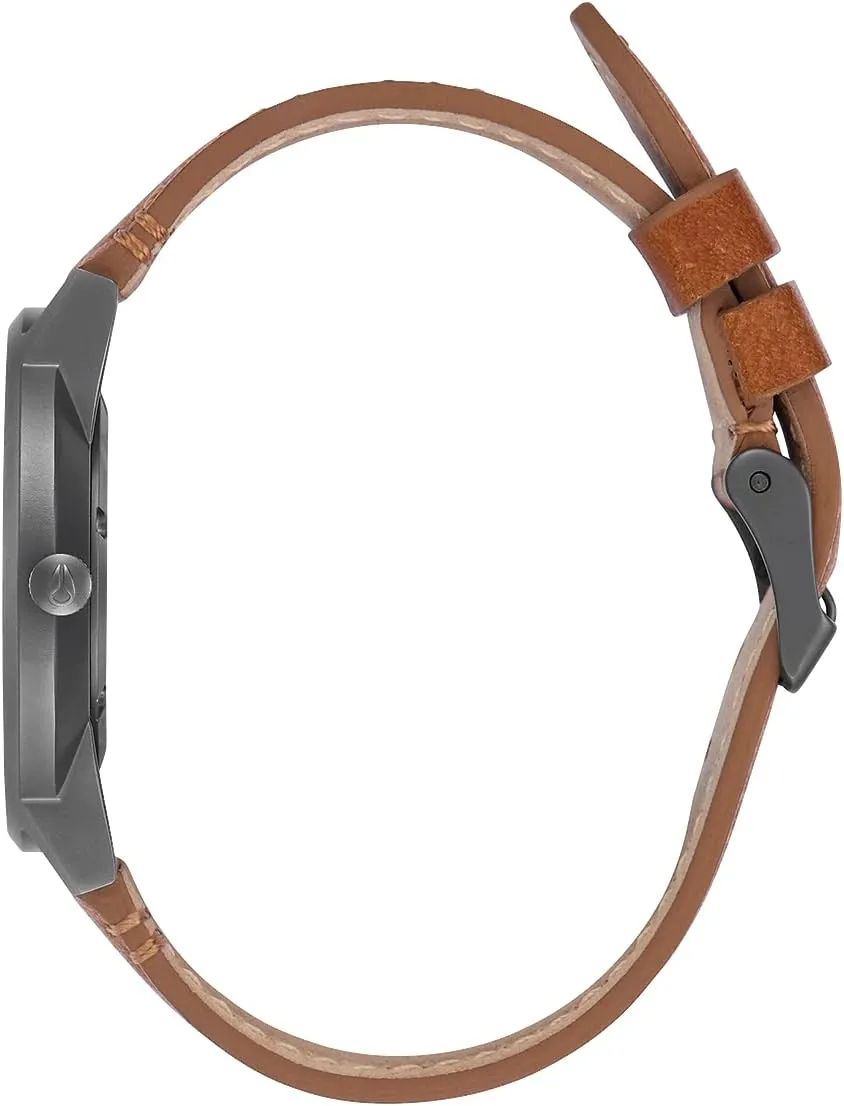 Nixon Porter Leather A1058 50m Water Resistant Men’s Watch (20-18mm Leather Band and 40mm Watch Face)