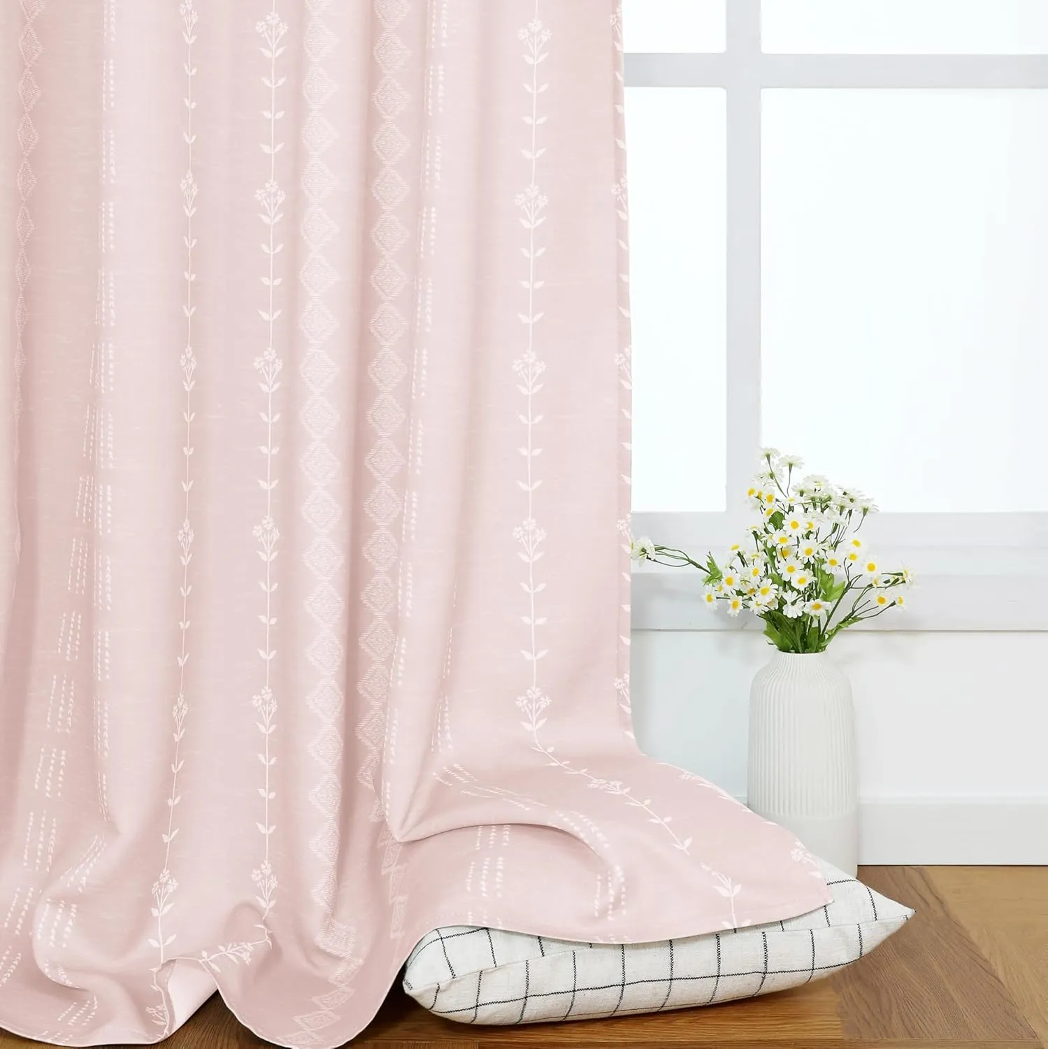Pink Blackout Curtains 2 Panels for Bedroom Girls Room Nursery,Boho Floral Patterned Shabby Chic Decorative Cute Curtains for Open Closet Preppy Coquette Room Decor Aesthetic for Women Teen Girl