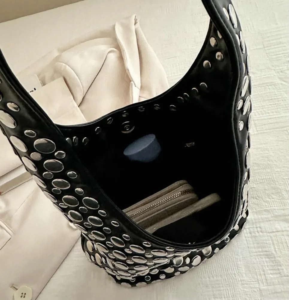 Rivet Hobo Bag for Women Y2k Metal Shoulder Bag Trendy Handbag Sleek Satchel for Party Travel