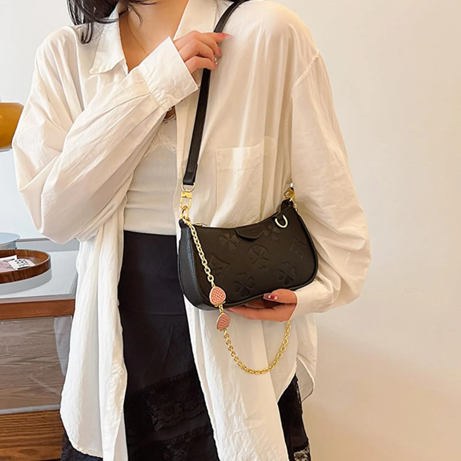 Small Crescent Shoulder Bag Crossbody Purse for Women Cute Floral Pattern Half Moon Purse for Work Shopping Party