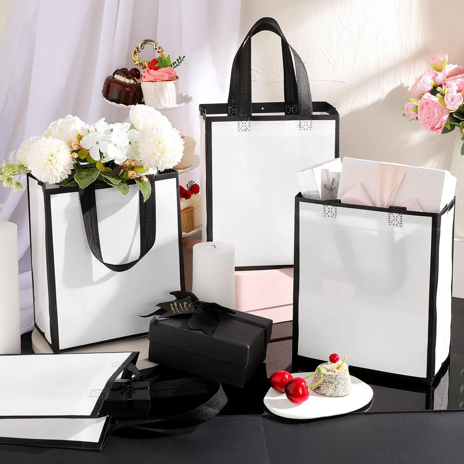 Sweetude 16 Pcs Reusable Gift Goodie Bags with Handles Non Woven Party Favor Shopping Tote Bags for Wedding Birthday Holiday Party Graduation Bridesmaid Gift(White Black,8 x 4 x 10 Inch)