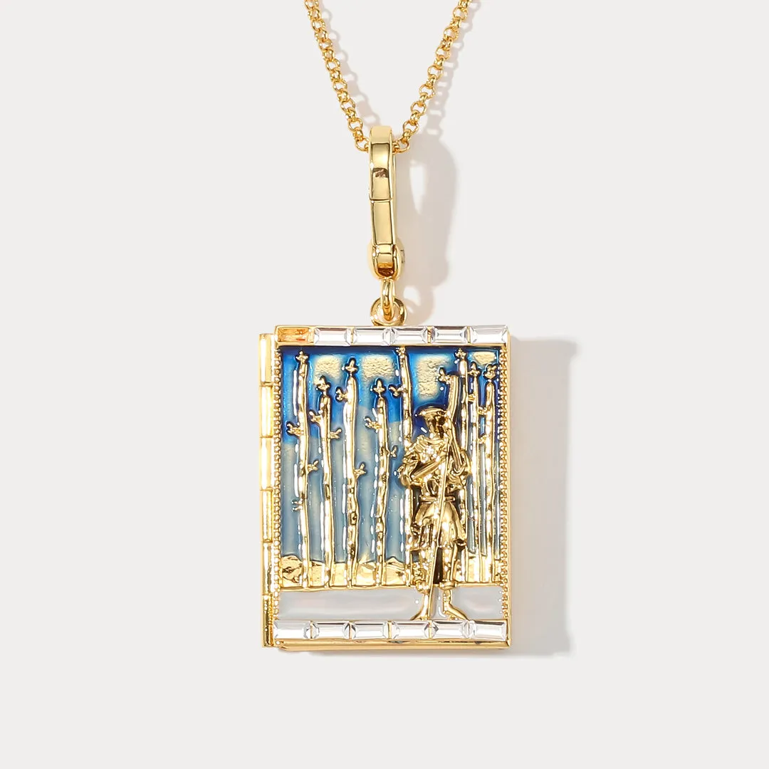 Tarot Locket Pendant - Nine of Wands
