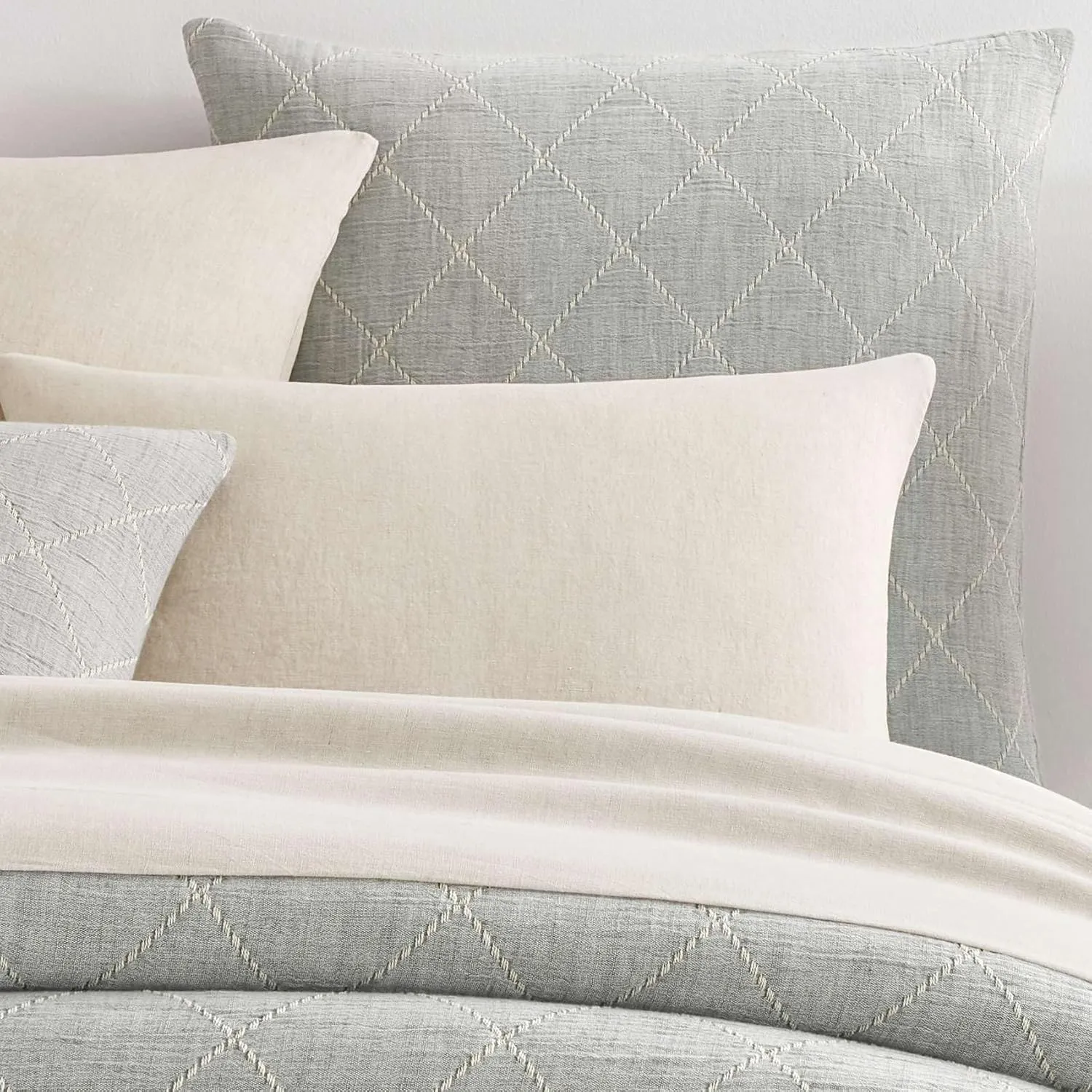Tilden Matelasse Sham, King, Natural/Grey Geometric Pattern