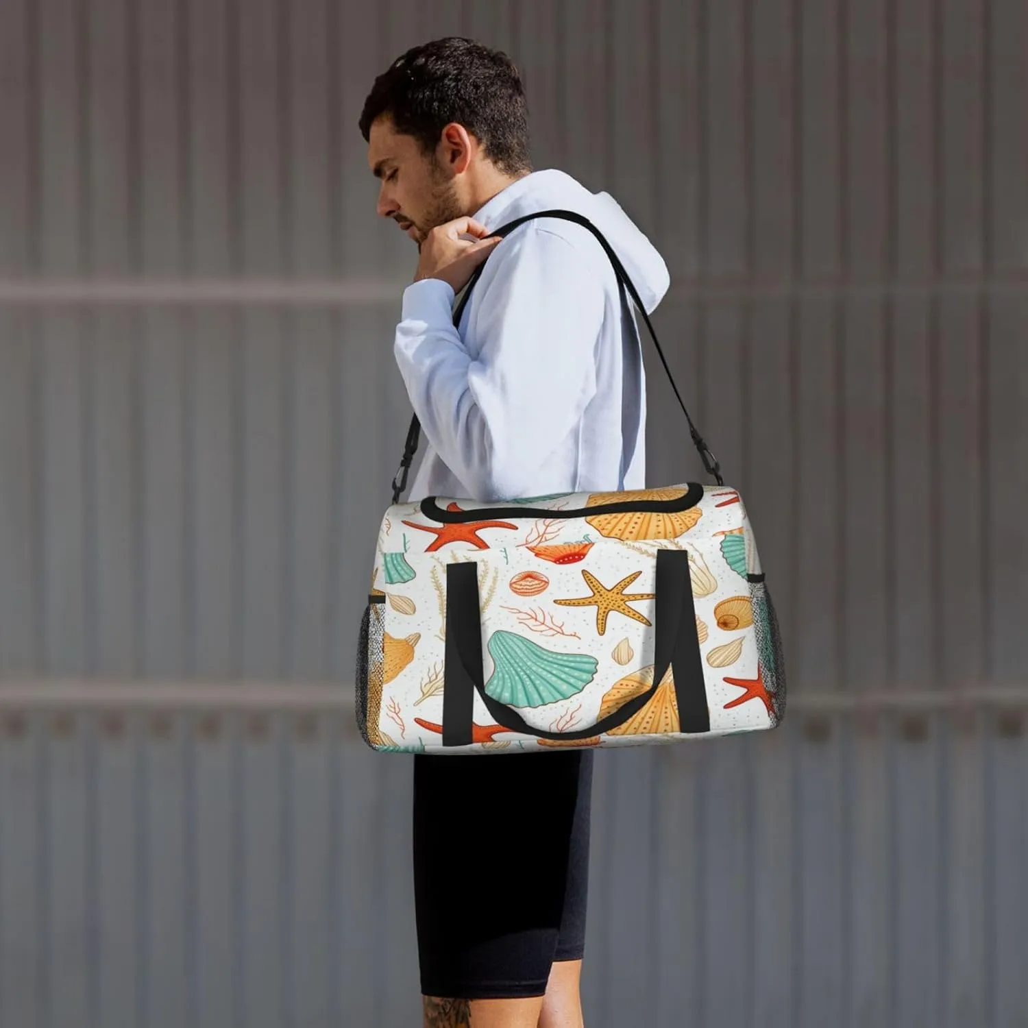 Travel Duffel Bag For Men Women, Seashells Starfish Coral Pattern Carry On Sport Gym Bag With Shoulder Strap Lightweight Waterproof Weekender Bag Overnight Bag