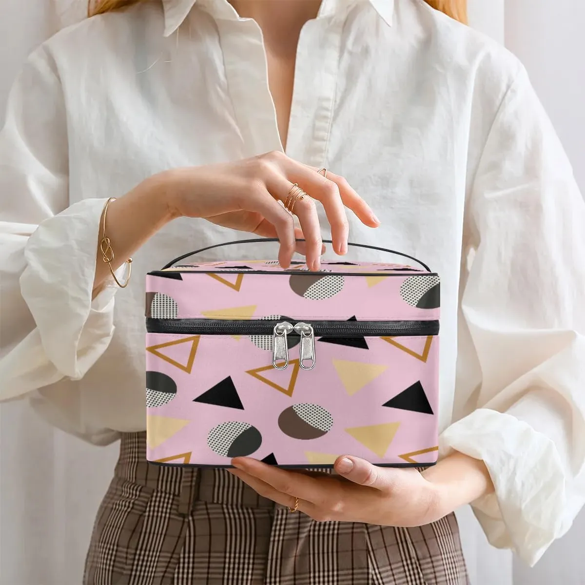 Travel Makeup Bag, Geometric Cosmetic Bag for Women Girls, Portable Large Toiletry Bag Organizer for Toiletries Accessories Brushes
