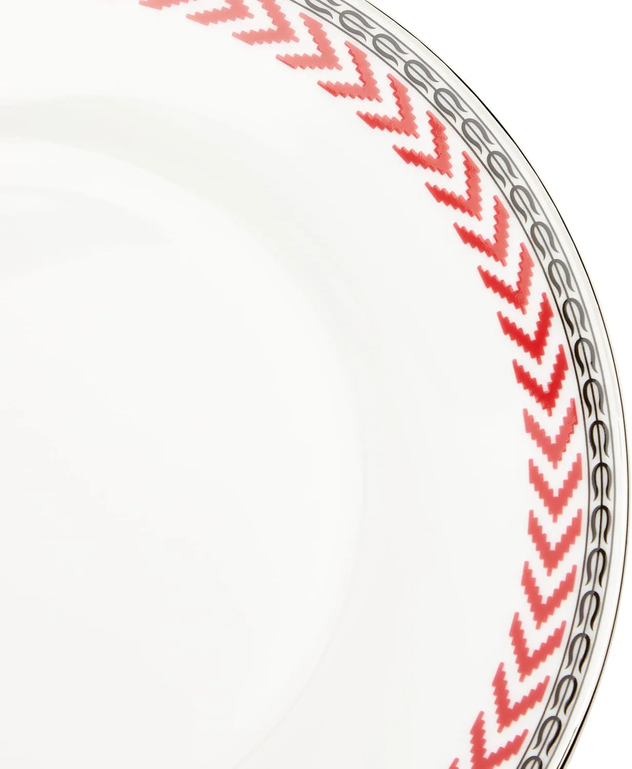 Wedgwood Festive Plate 8.1in