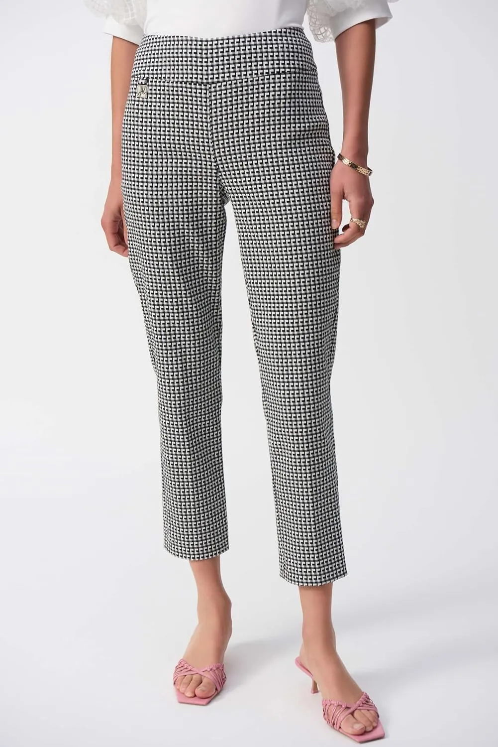 Women's Geometric Jacquard Crop Pull-on Pants